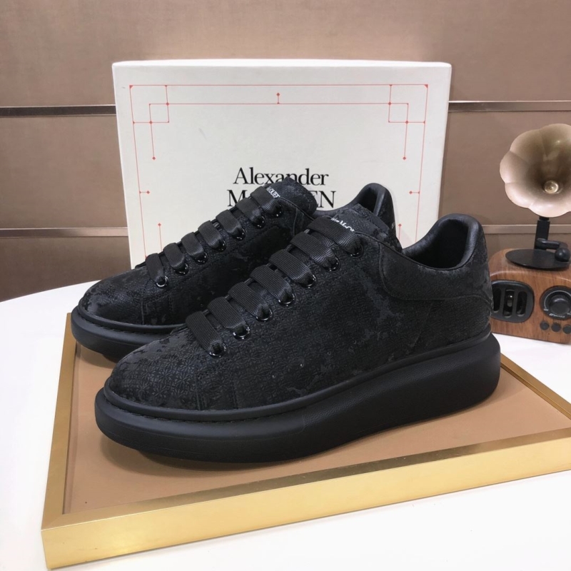 Alexander Mcqueen Casual Shoes